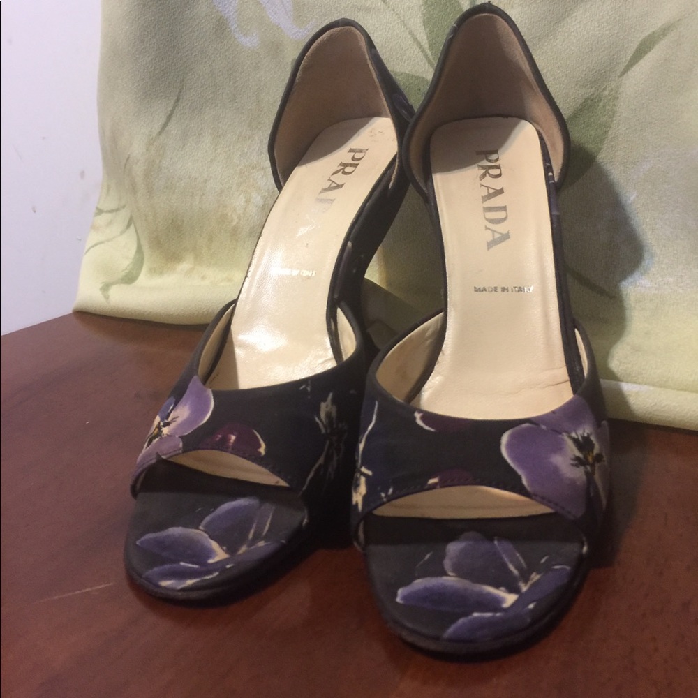 Prada Satin Brown&Lavender open toe Heel.Preowned